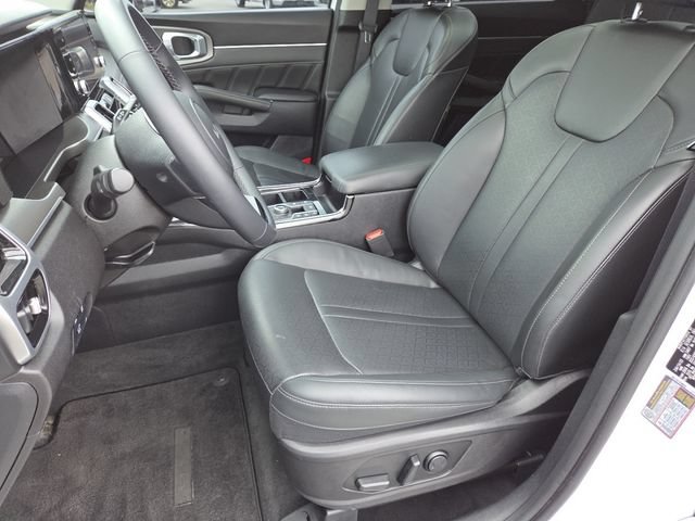 Used 2023 Kia Sorento SX AWD/4WD image 35