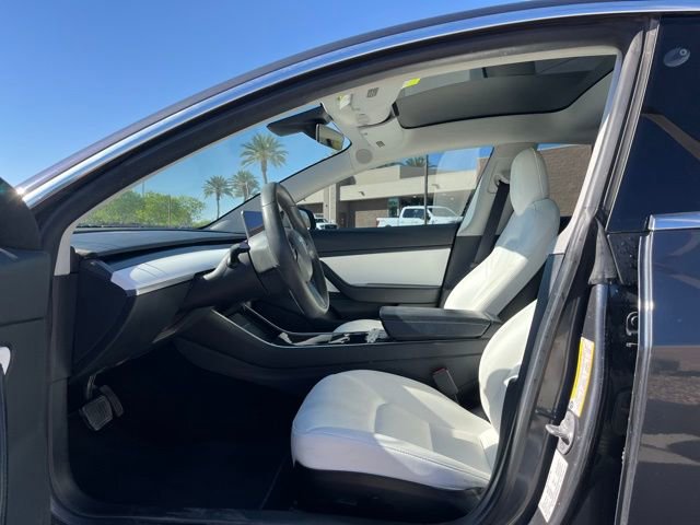 Used 2019 Tesla Model 3 Long Range image 8