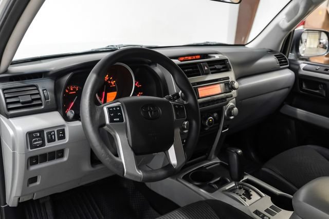 Used 2013 Toyota 4Runner SR5 RWD image 3