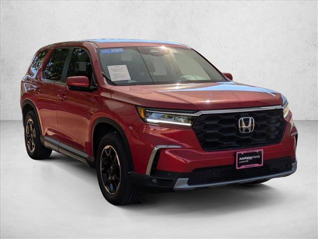 Used 2025 Honda Pilot EX-L image 3