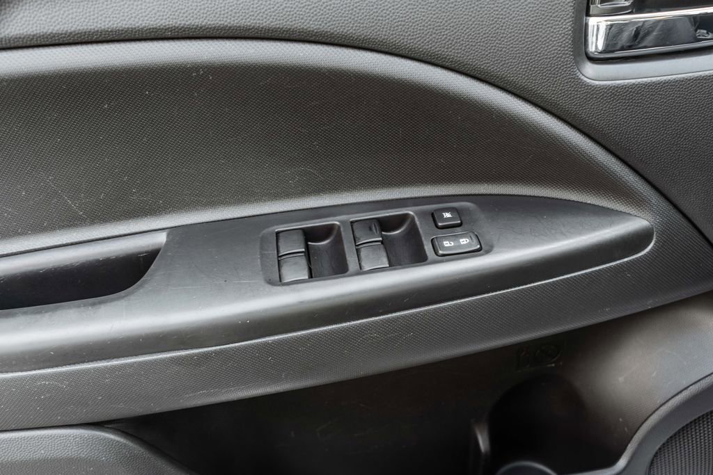 Used 2015 Mitsubishi Mirage ES image 12