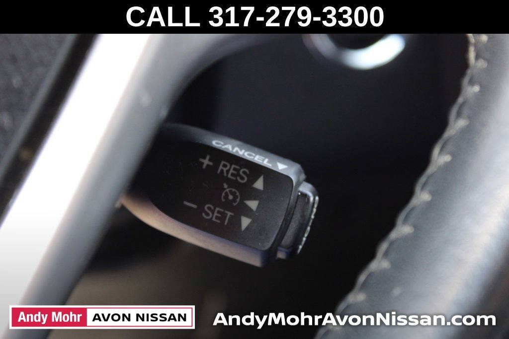 Used 2014 Toyota Highlander XLE FWD image 35