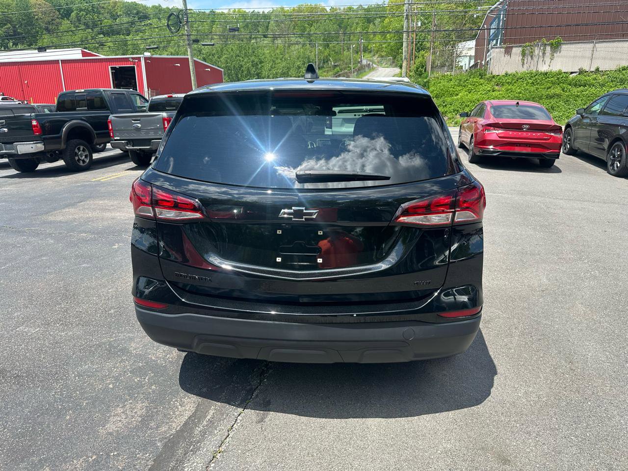 Used 2023 Chevrolet Equinox LS w/ LS Convenience Package AWD/4WD image 6