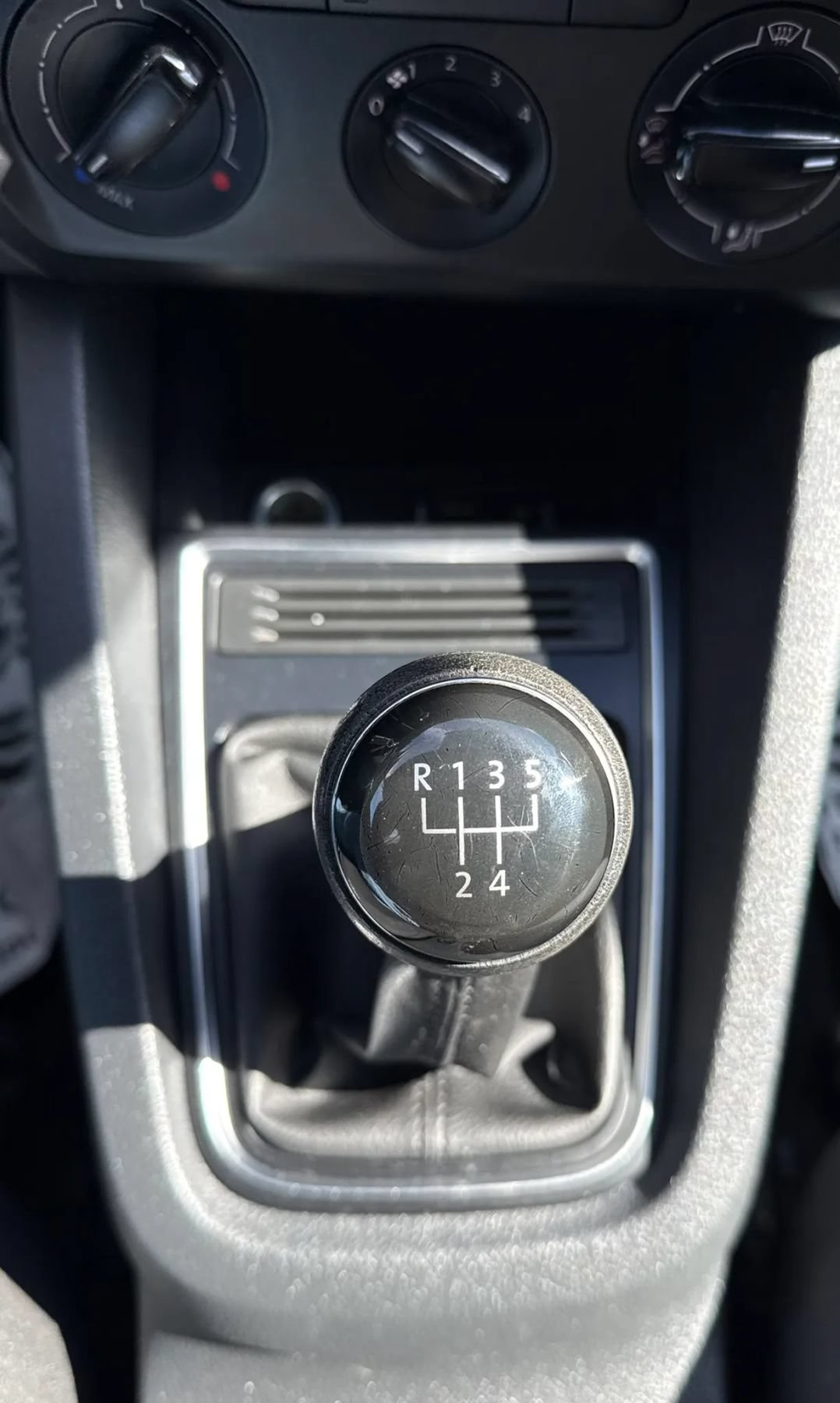 Used 2016 Volkswagen Jetta S FWD image 19