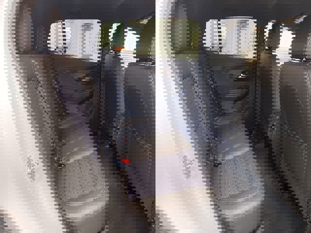 Used 2024 Buick Envista Preferred image 17