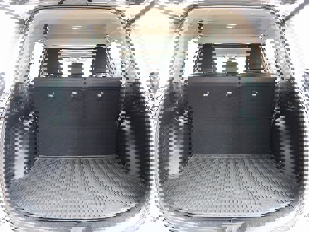 Used 2017 Toyota RAV4 Limited image 15