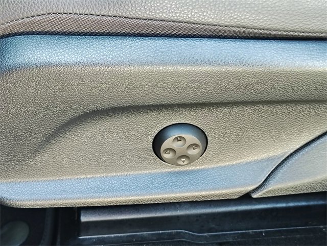 Used 2020 Mercedes-Benz GLC 300 GLC 300 image 15