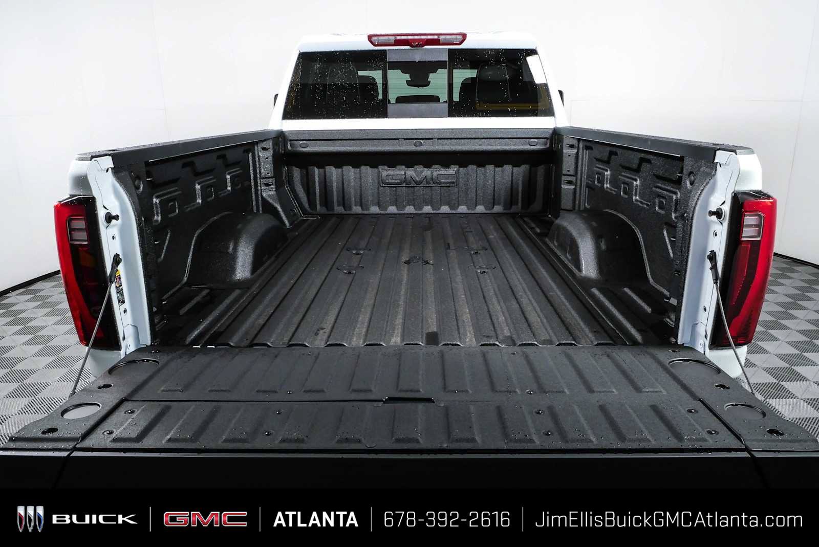 New 2026 GMC Sierra 2500 Denali Ultimate AWD/4WD image 32