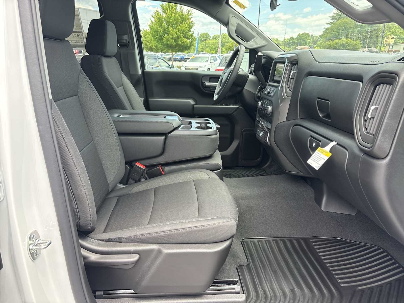 New 2026 Chevrolet Silverado 1500 Custom AWD/4WD image 26