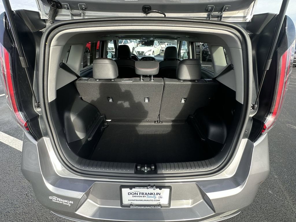 Certified 2025 Kia Soul GT-Line image 24