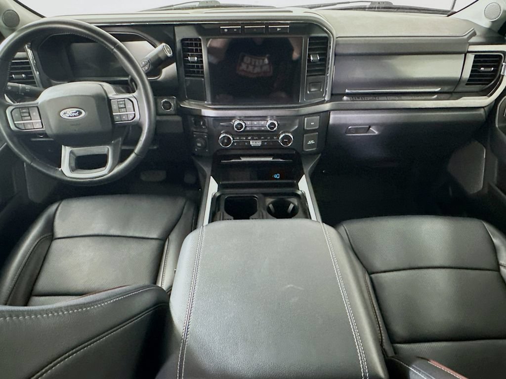 Used 2024 Ford F350 Lariat AWD/4WD image 16