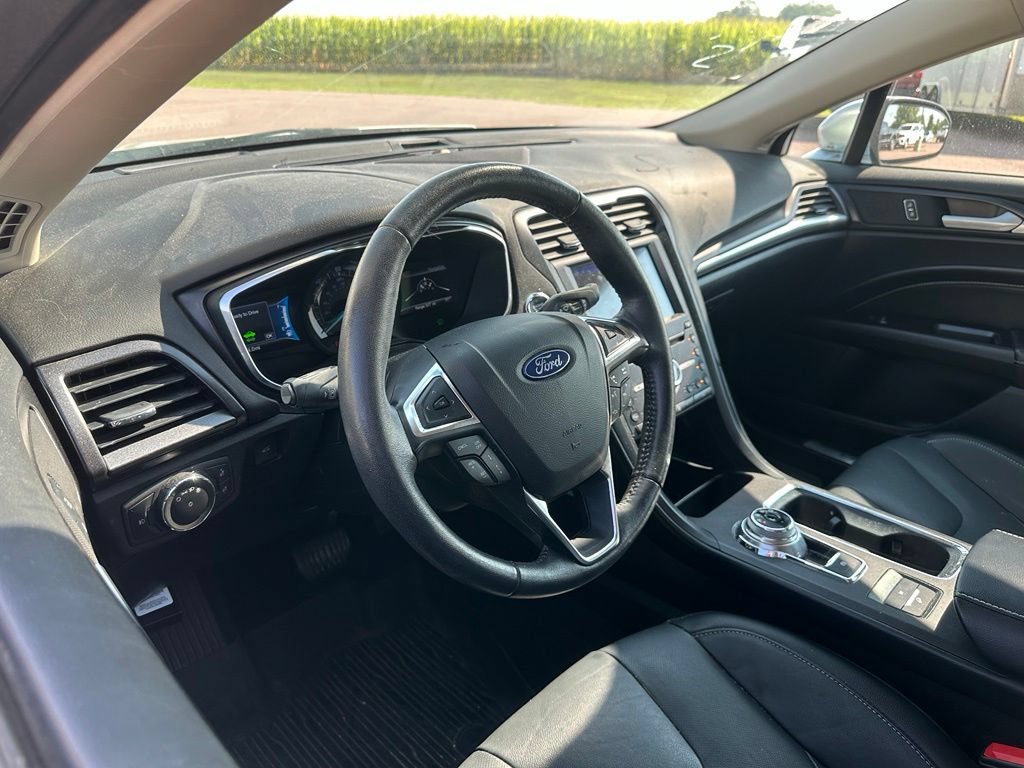 Used 2020 Ford Fusion Energi Titanium FWD video 2