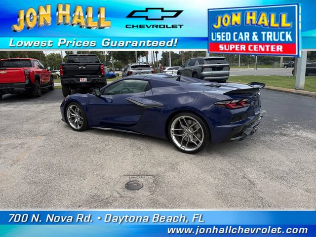 Used 2025 Chevrolet Corvette Z06 RWD image 5