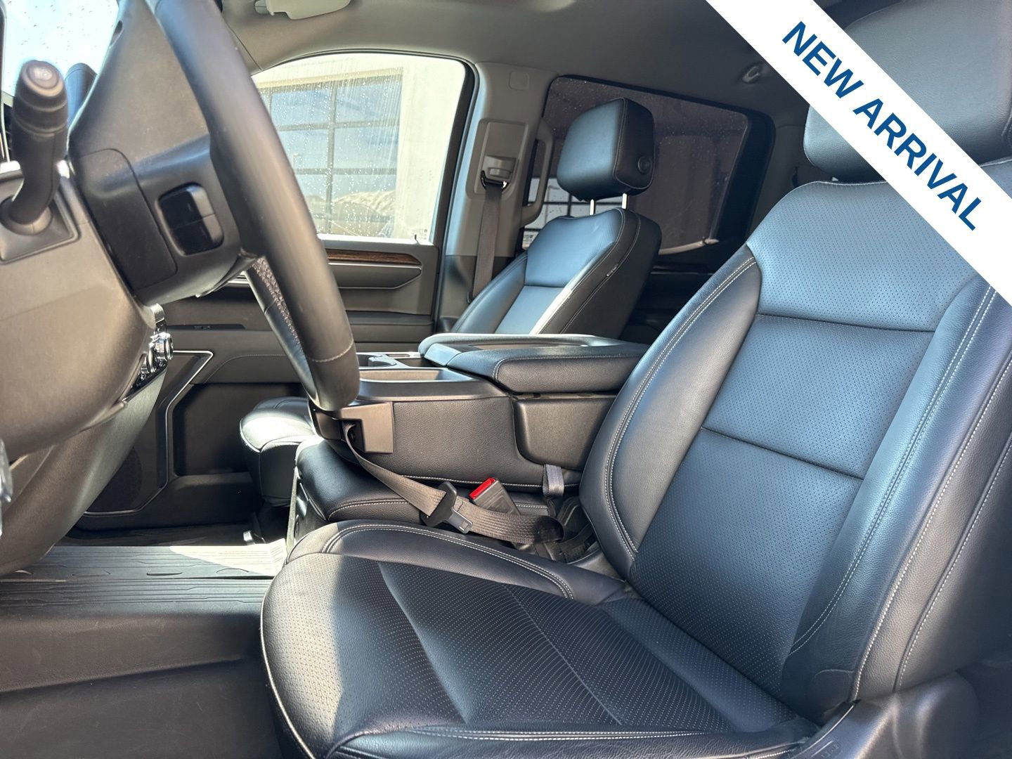 Used 2023 GMC Sierra 1500 SLE image 16