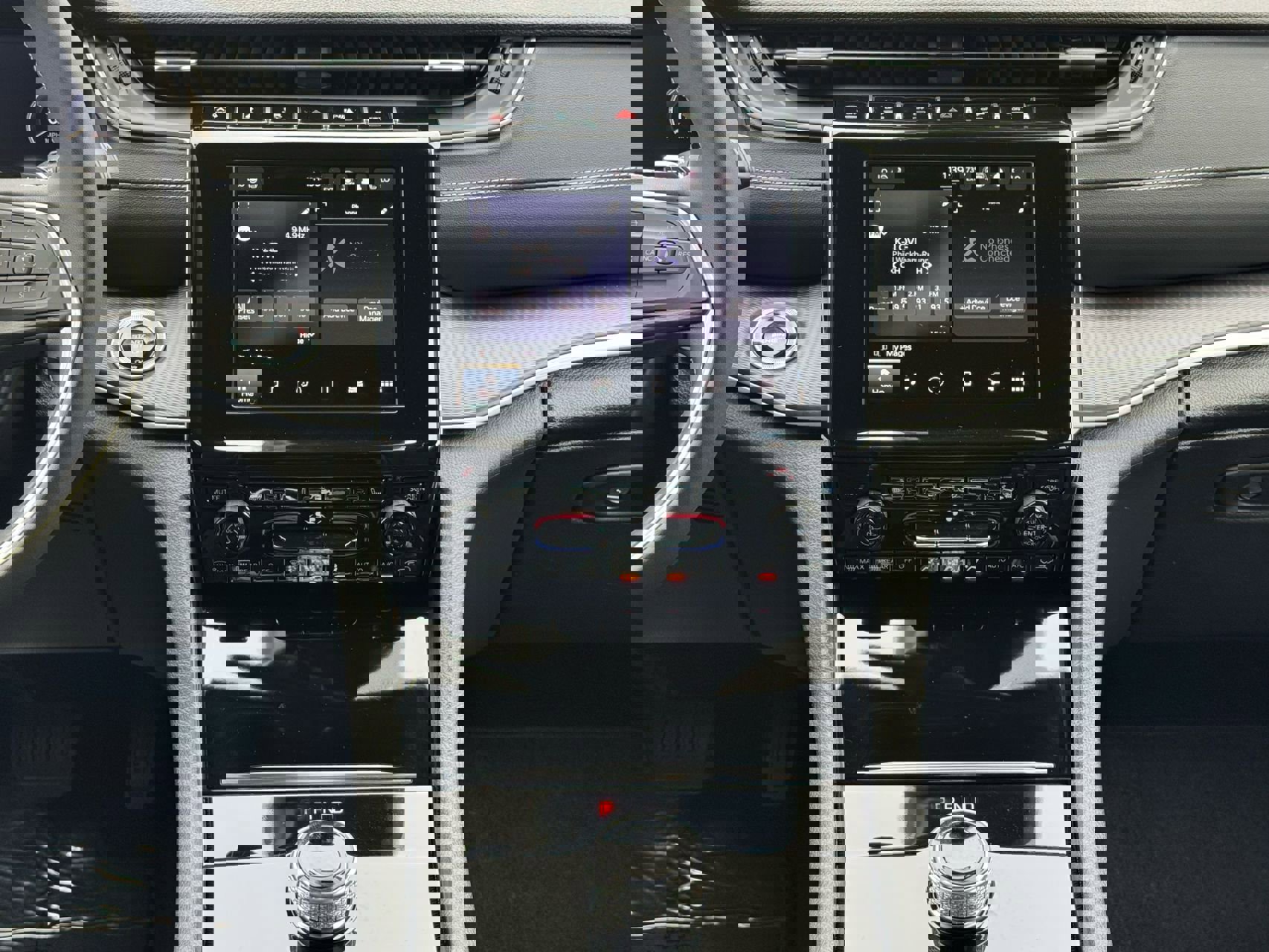 Used 2025 Jeep Grand Cherokee L Laredo w/ Luxury Tech Group I image 29