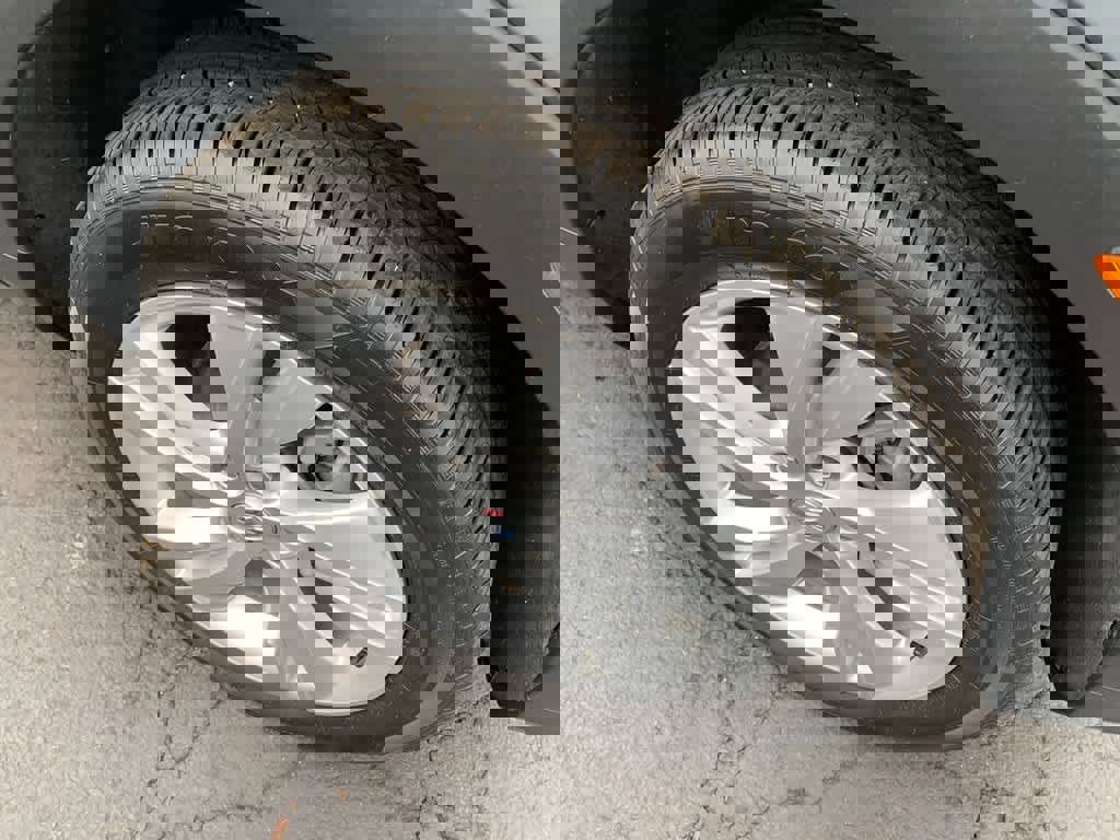 Used 2026 Buick Encore GX Preferred w/ Comfort Package image 11