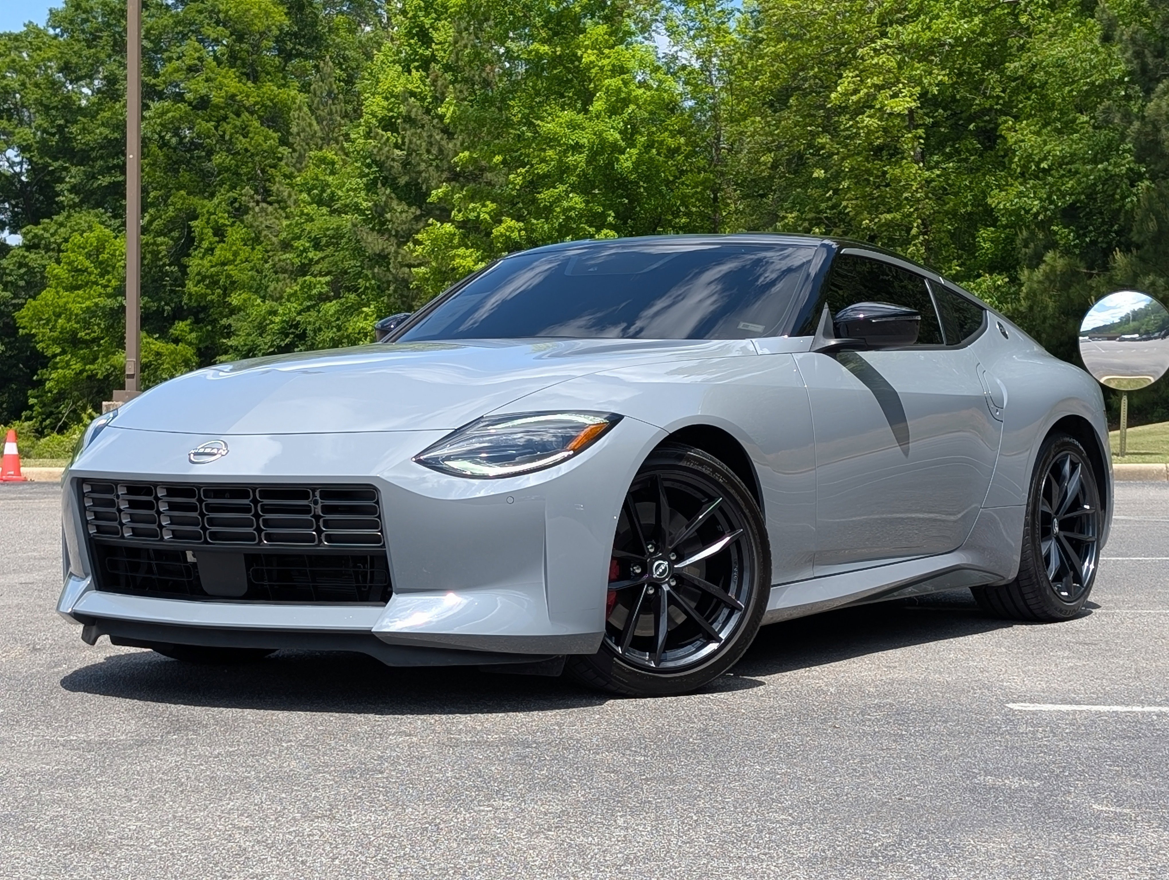 Used 2024 Nissan Z Performance w/ Floor Mat Package RWD image 8