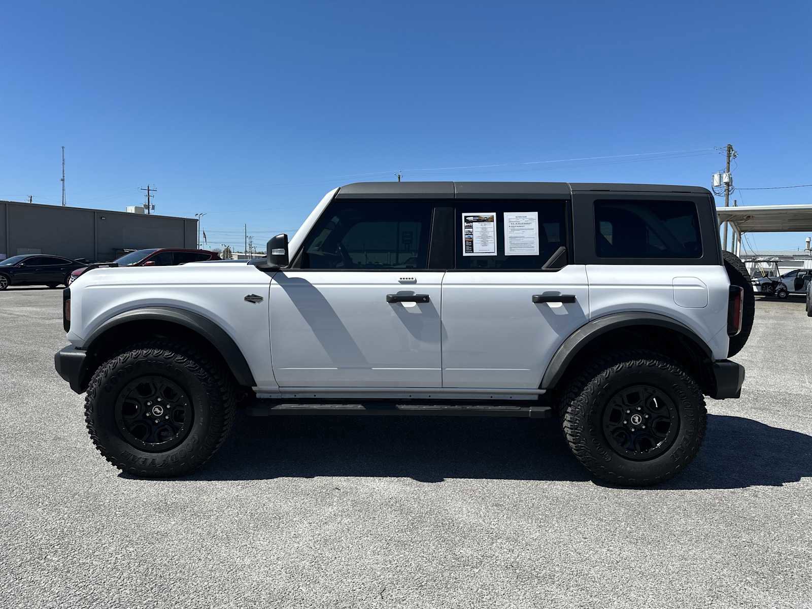 Used 2022 Ford Bronco Wildtrak image 6