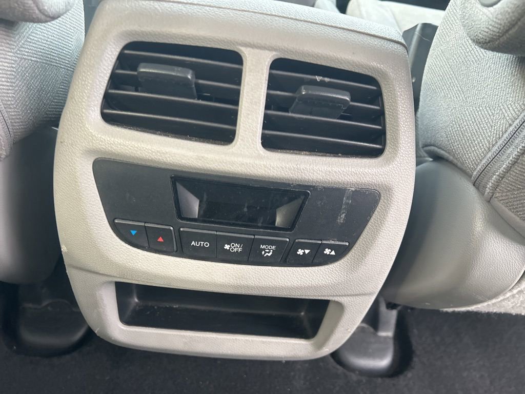 Used 2021 Honda Pilot EX image 21