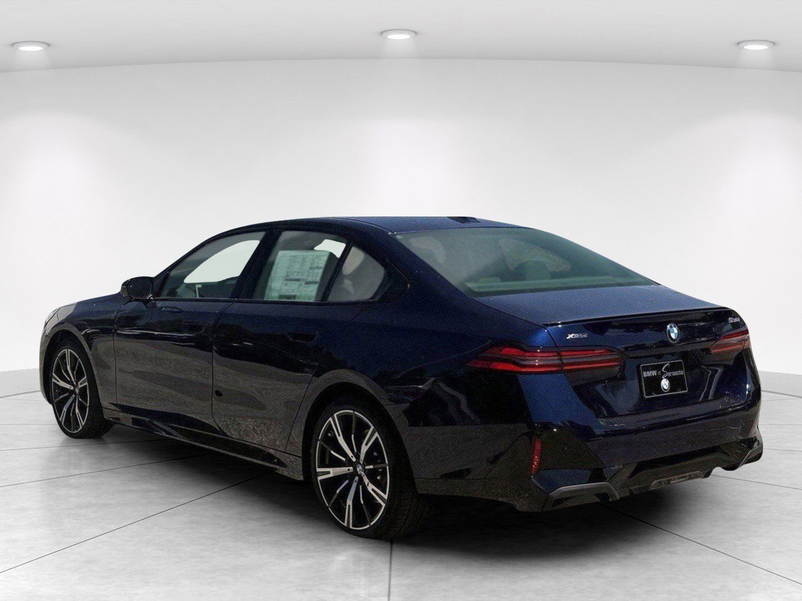 New 2026 BMW 530i xDrive w/ M Sport Package AWD/4WD image 6