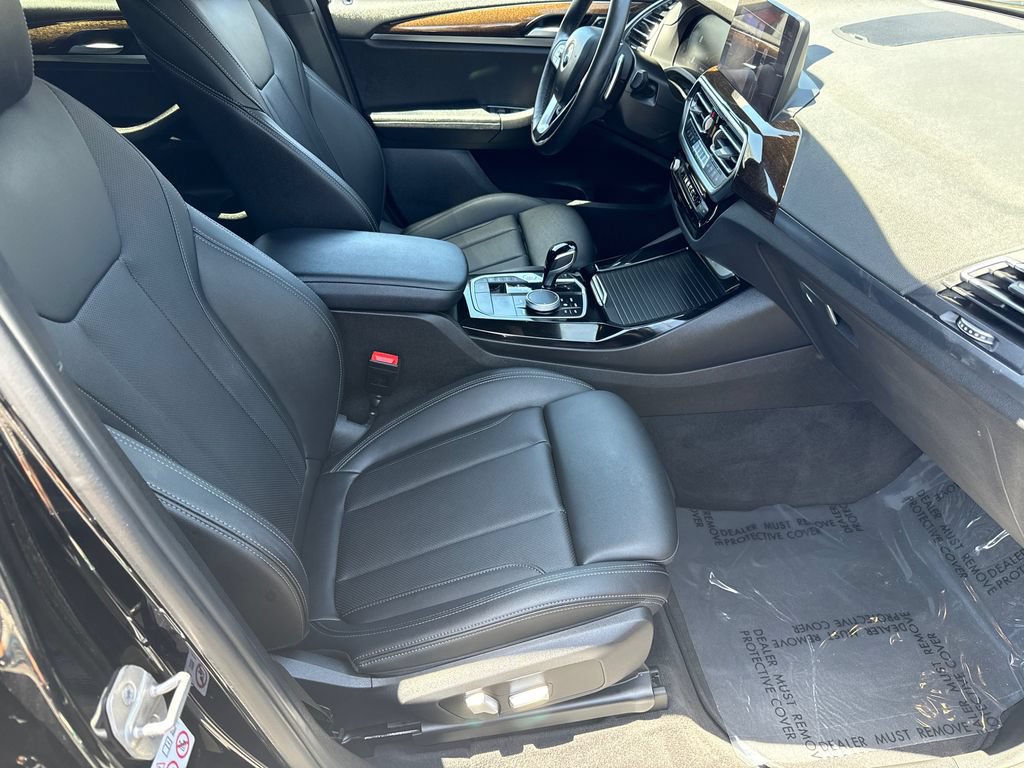 Used 2023 BMW X3 xDrive30i w/ Premium Package w/ZPA AWD/4WD image 13