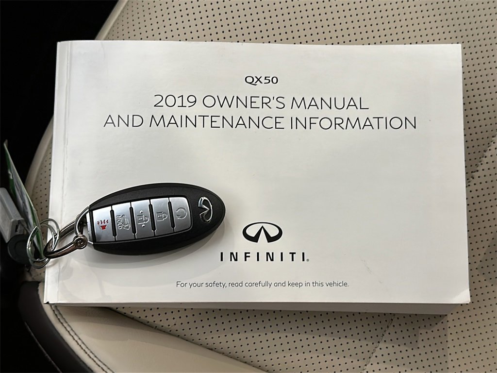 Used 2019 INFINITI QX50 Essential w/ Sensory Package image 27