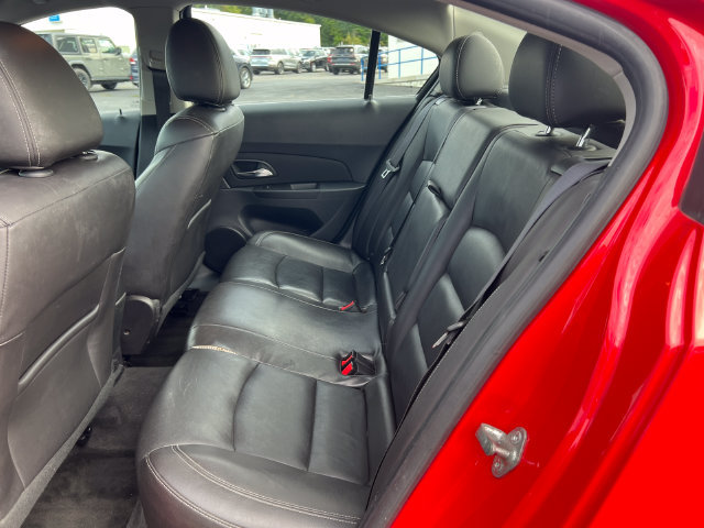 Used 2015 Chevrolet Cruze LT FWD image 4