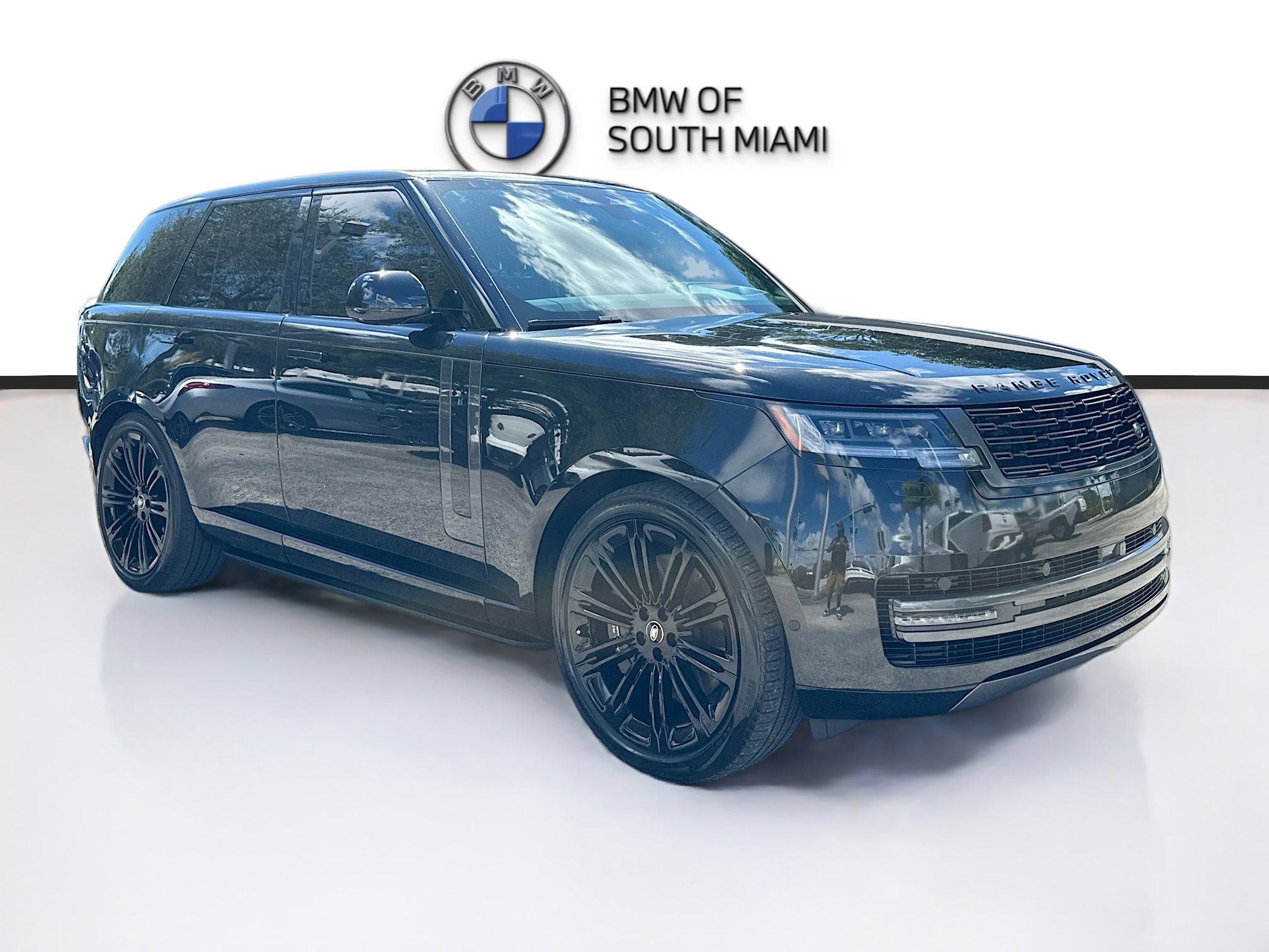 Used 2024 Land Rover Range Rover SE