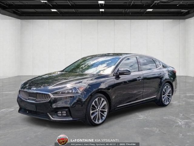 Used 2019 Kia Cadenza Technology
