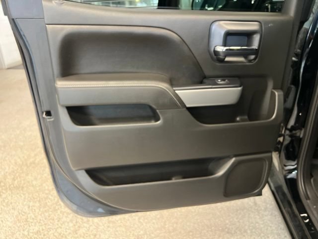 Used 2016 Chevrolet Silverado 1500 LTZ Z71 w/ LTZ Plus Package AWD/4WD image 30