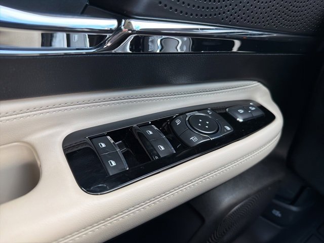 New 2026 Lincoln Corsair Premiere image 17