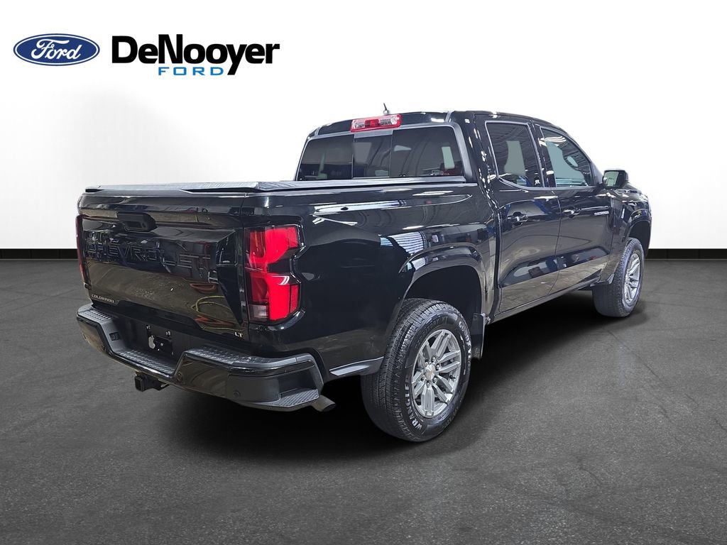 Used 2024 Chevrolet Colorado LT w/ LT Convenience Package III RWD image 5