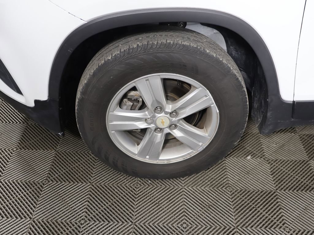 Used 2022 Chevrolet Trax LS AWD/4WD image 14