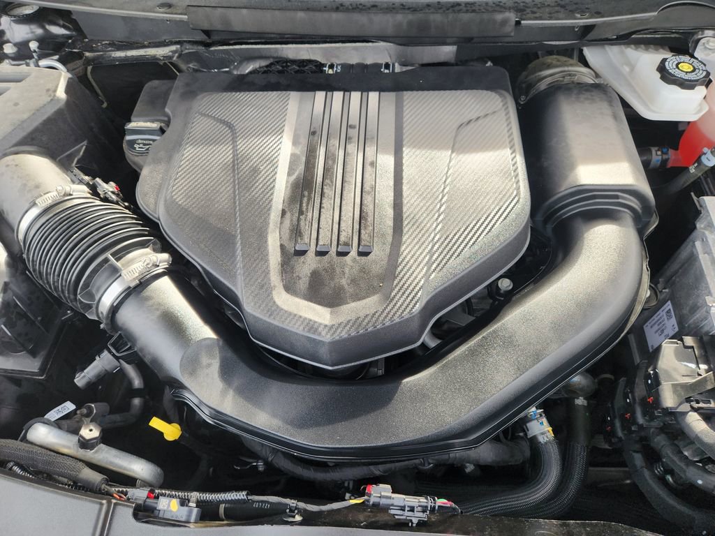 Used 2025 Chevrolet Traverse LT image 31