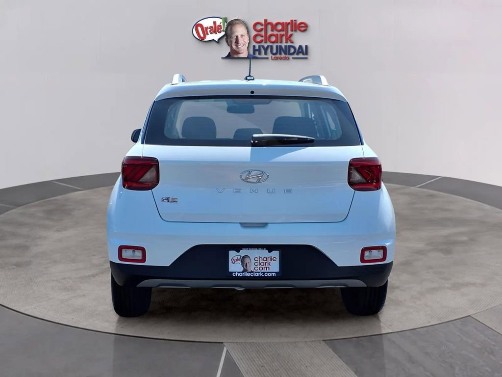 New 2026 Hyundai Venue SEL image 4