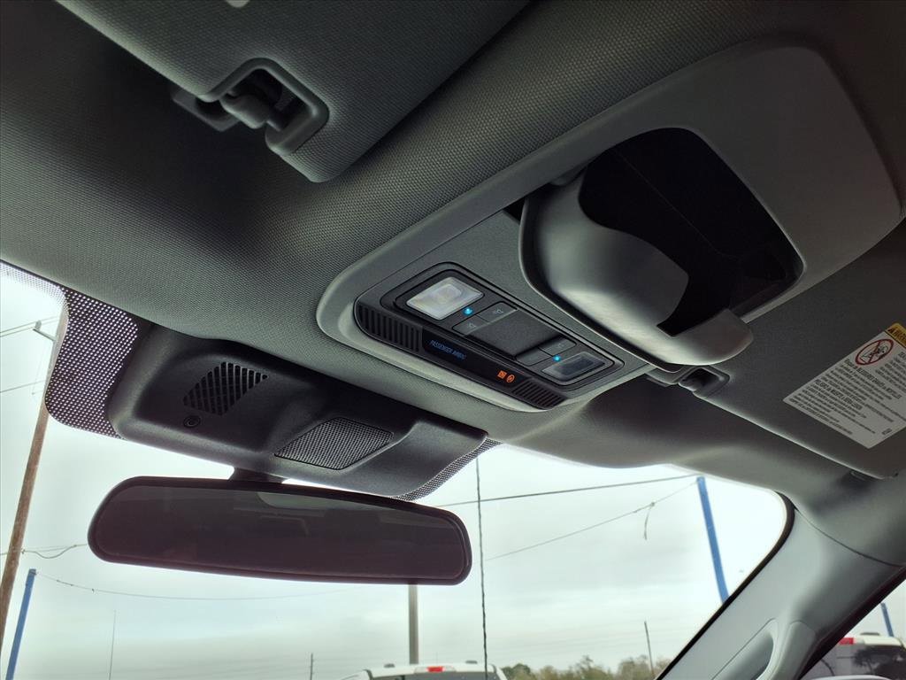 Certified 2025 Ford F250 XLT image 22