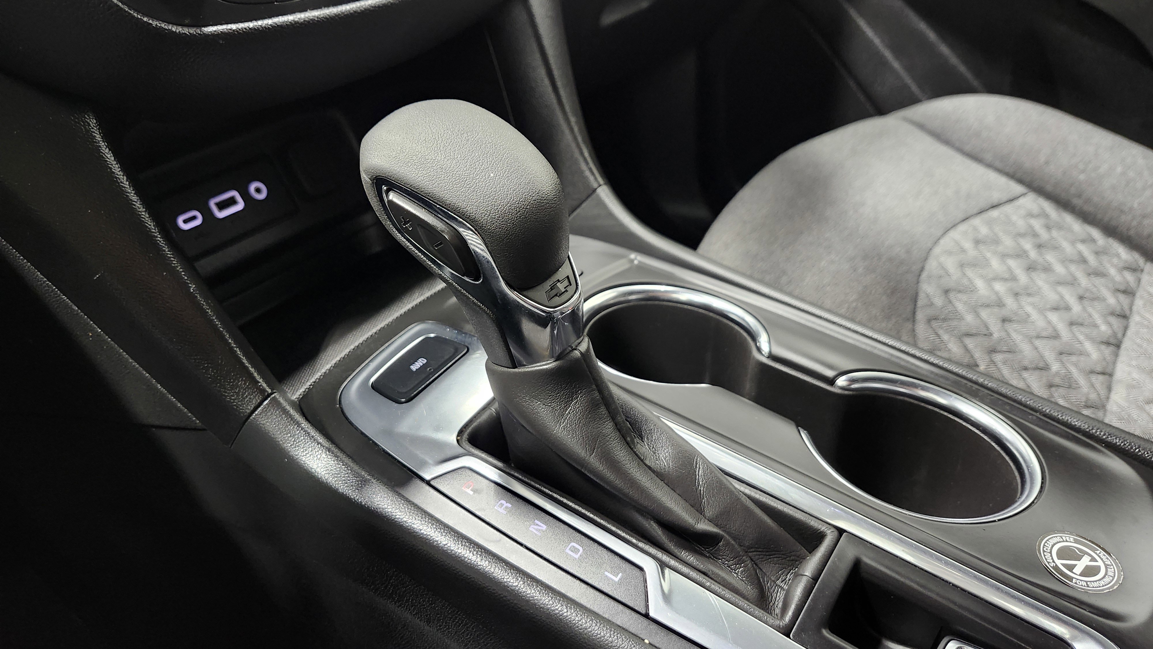 Used 2024 Chevrolet Equinox LT image 35