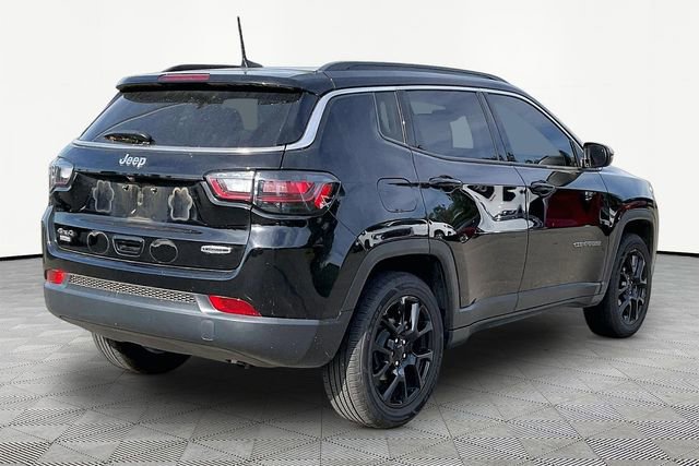 Used 2022 Jeep Compass Latitude w/ Sun and Sound Group image 5