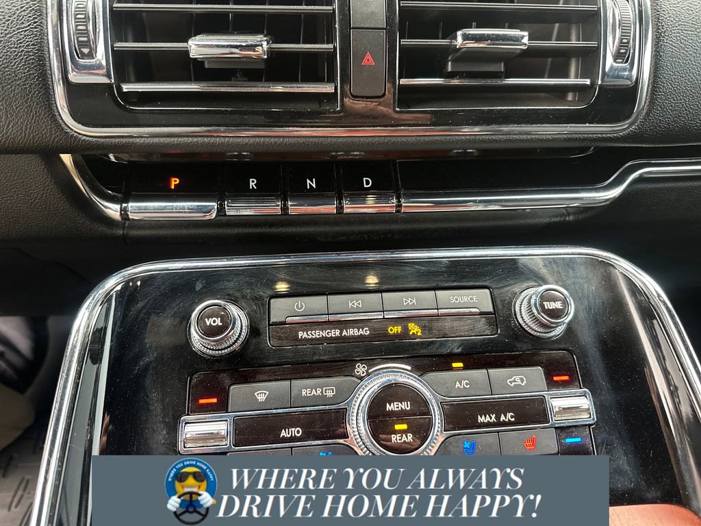 Used 2021 Lincoln Navigator Reserve image 15