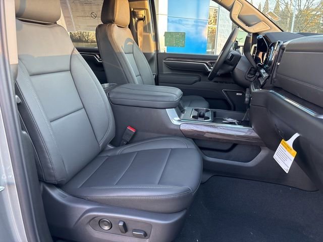 New 2026 Chevrolet Silverado 3500 LTZ w/ LTZ Plus Package image 35