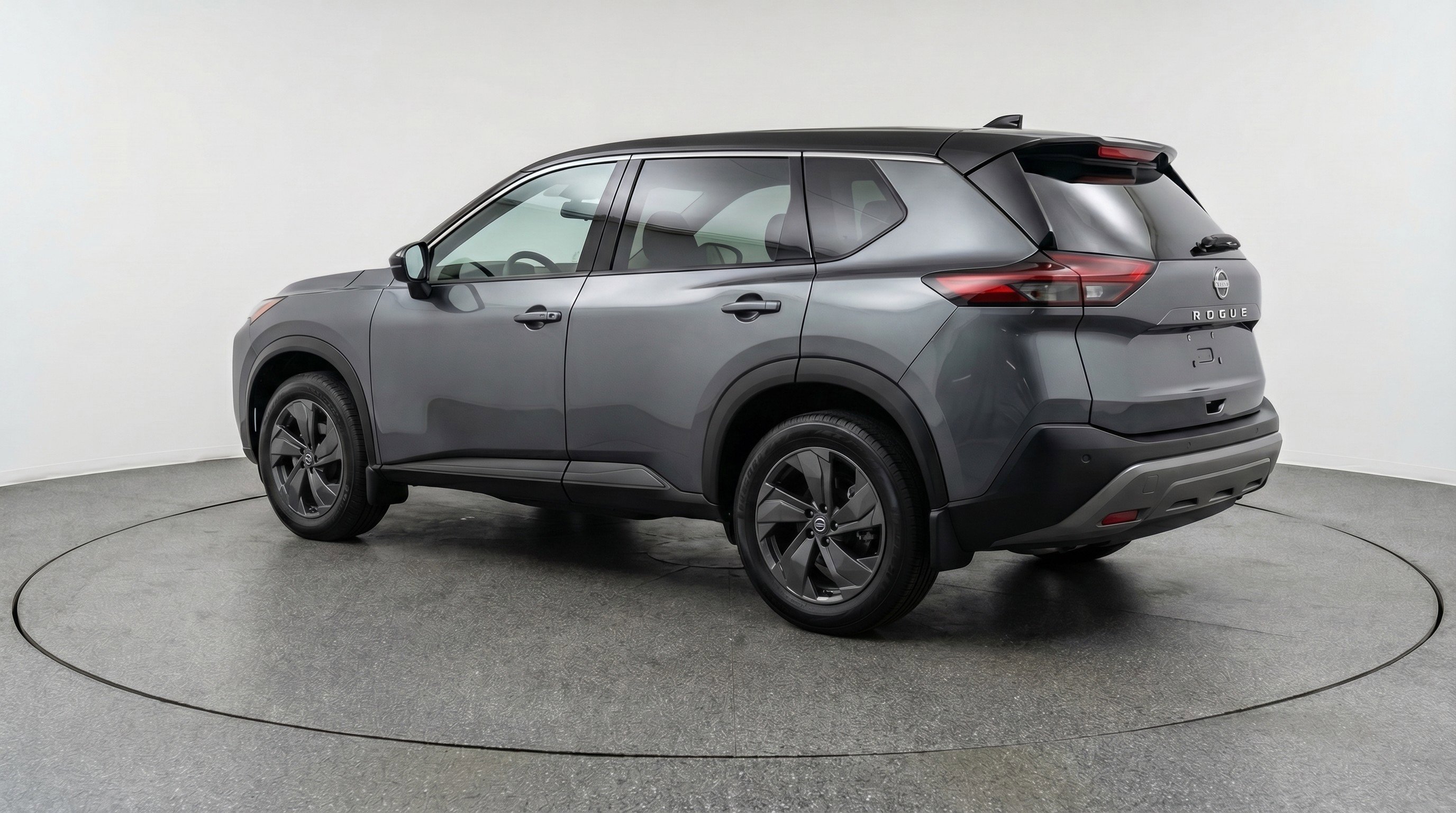 Used 2025 Nissan Rogue SV AWD/4WD image 6