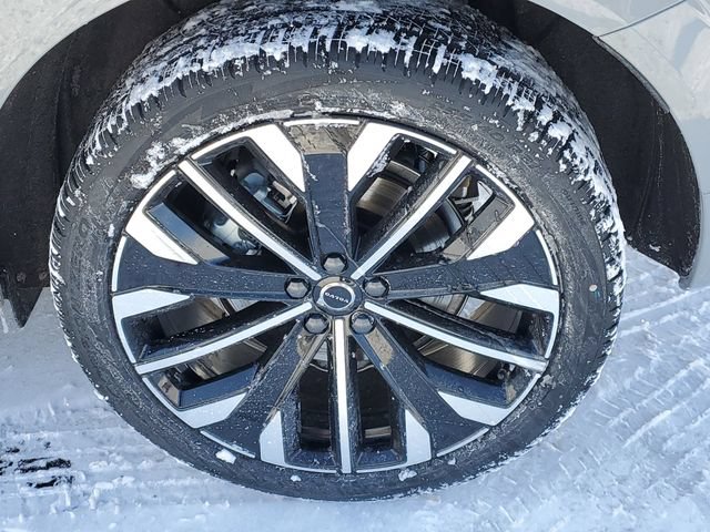New 2026 Volvo XC60 T8 Ultra w/ Protection Package Premier AWD/4WD image 32