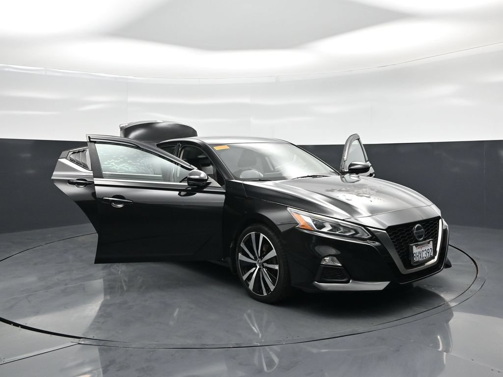 Used 2019 Nissan Altima 2.5 SR w/ SR Premium Package FWD image 34