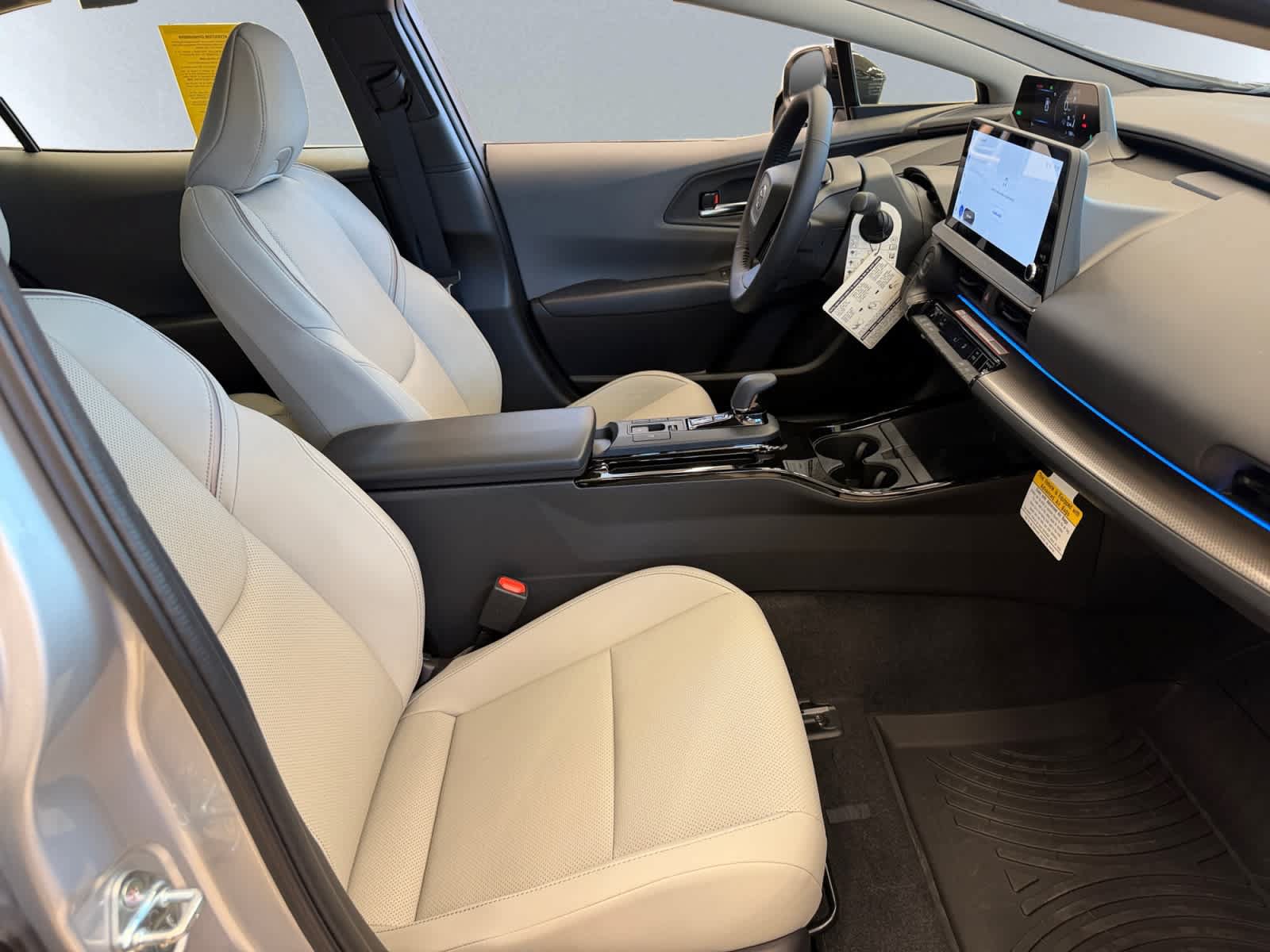 New 2027 Toyota Prius XLE FWD image 20