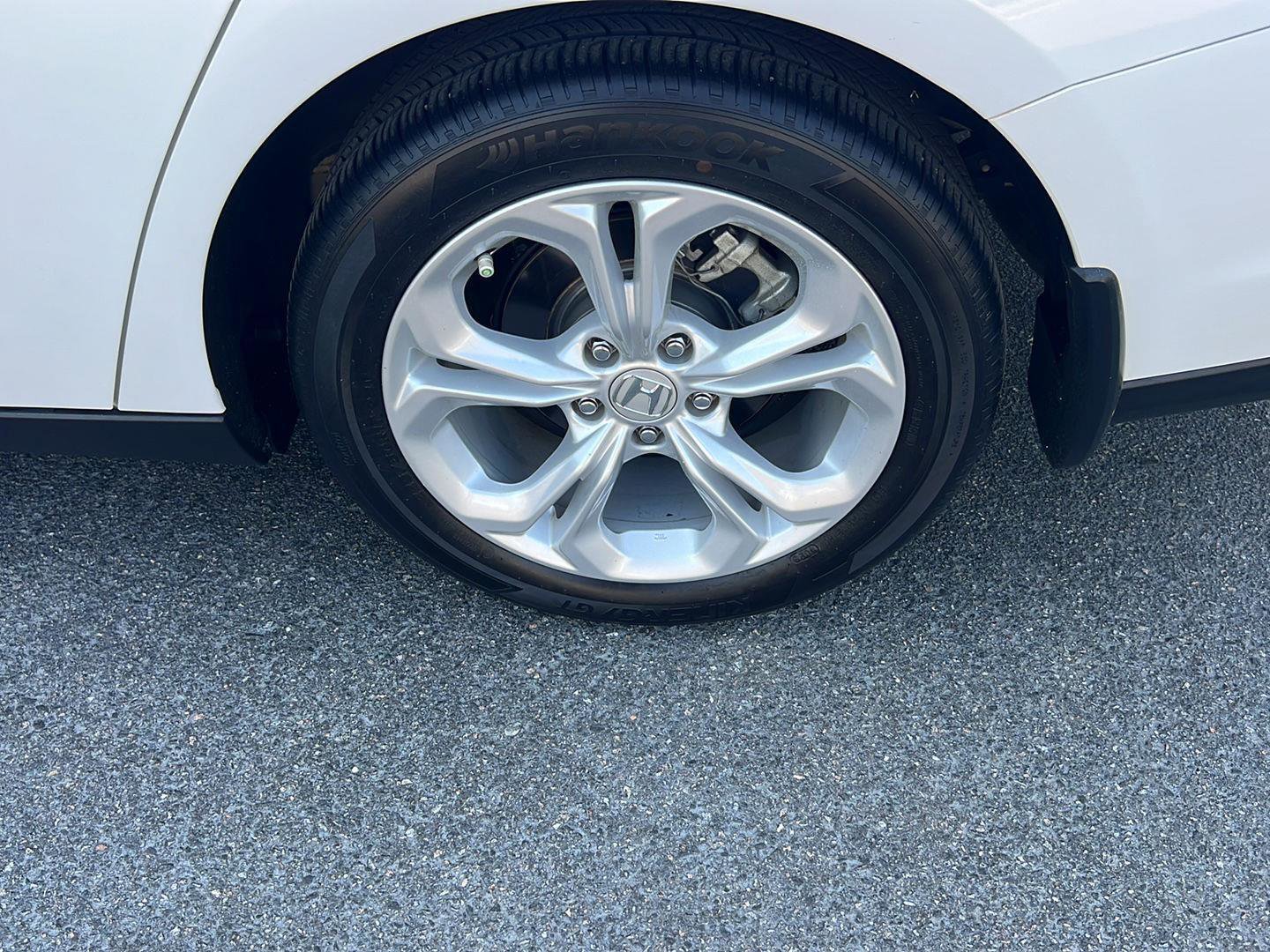 Used 2024 Honda Accord LX image 36