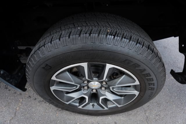 Used 2023 Chevrolet Silverado 1500 LT AWD/4WD image 21