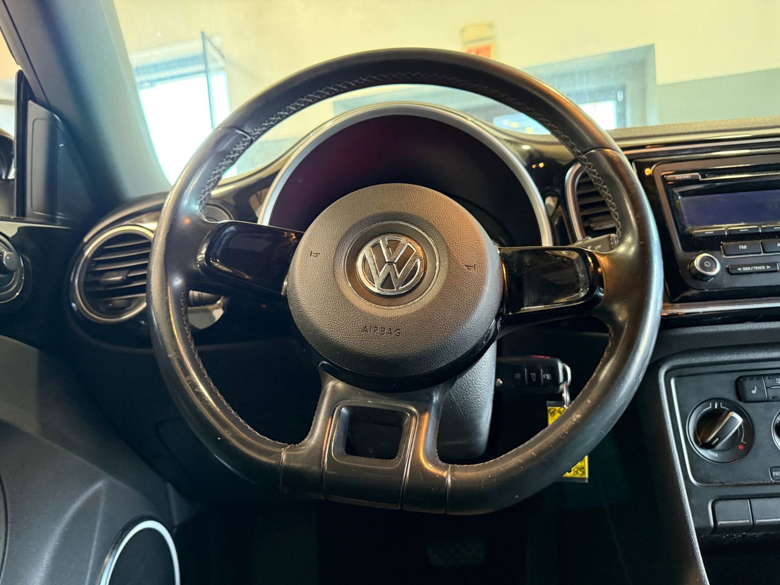 Used 2013 Volkswagen Beetle 2.5 FWD image 13