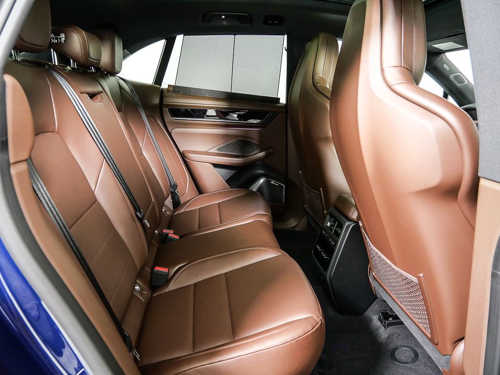 New 2026 Porsche Macan Electric image 23