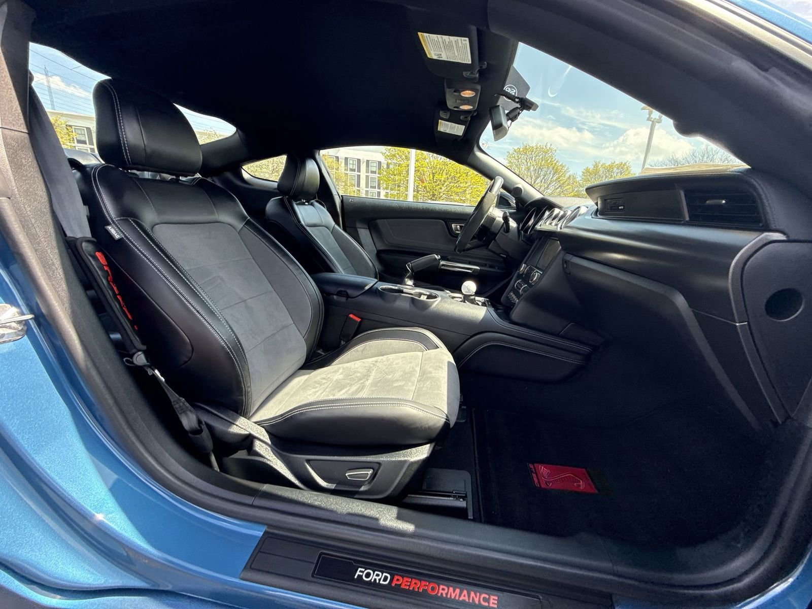 Used 2019 Ford Mustang Shelby GT350 w/ Technology Package image 25