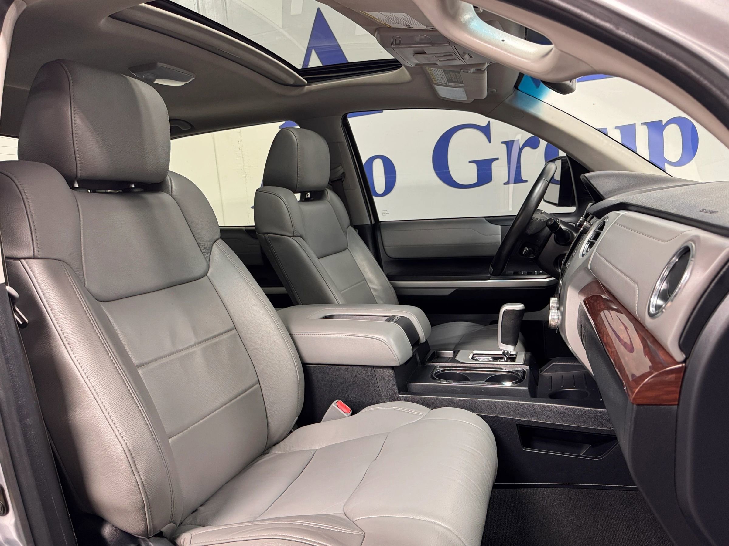 Used 2016 Toyota Tundra Limited image 15